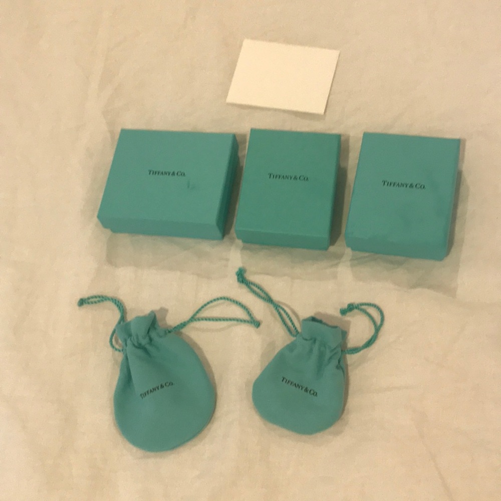 Tiffany boxes, bags and a gift card lot